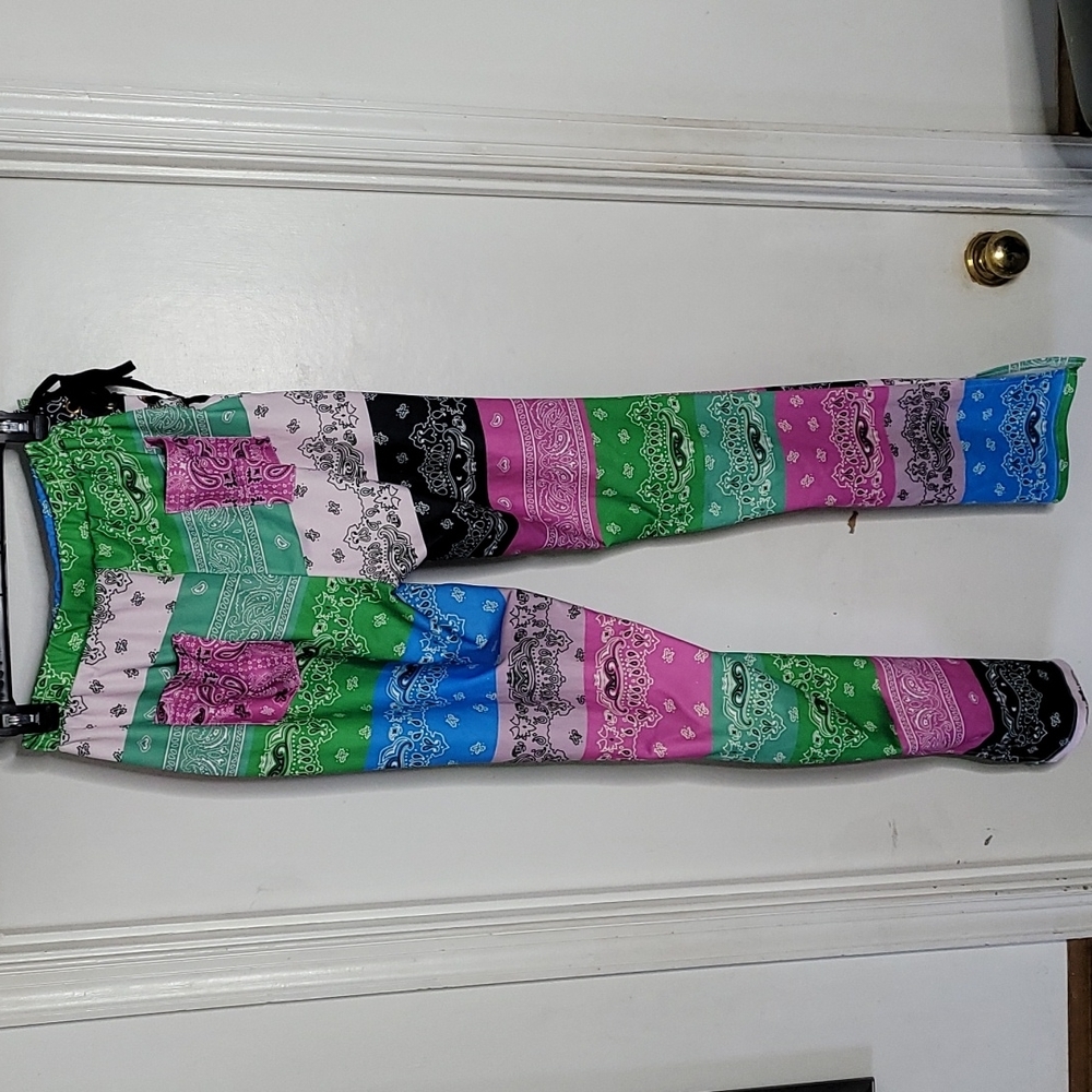 Joggers - Picture 2 of 4